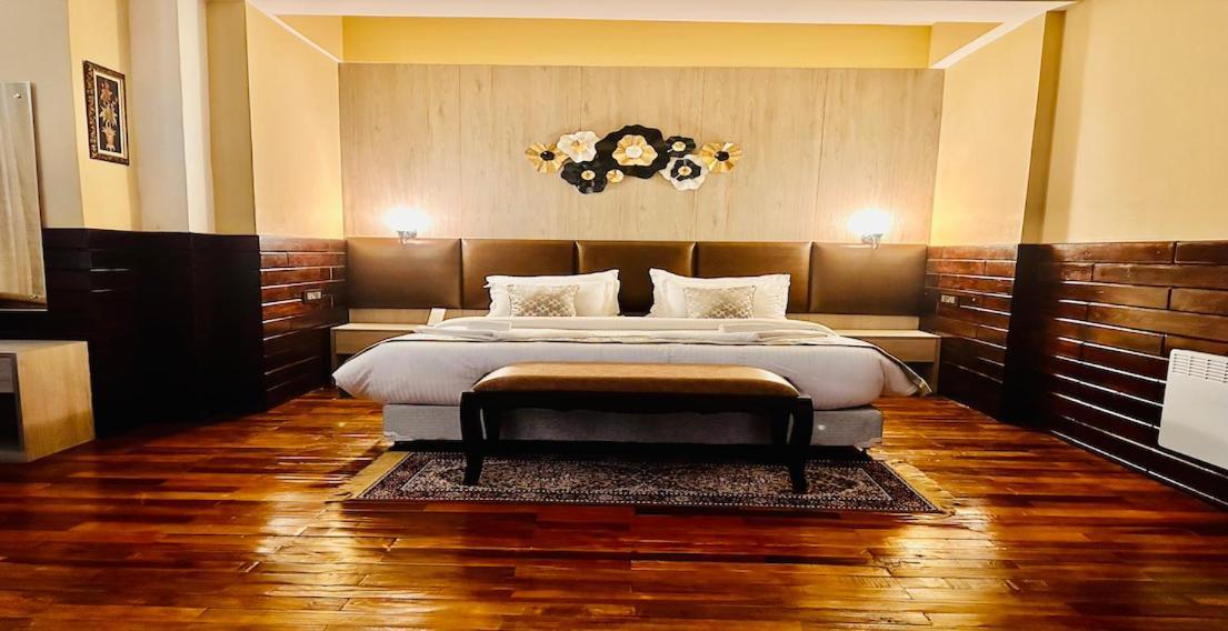Silver Cloud Hotel Паро Экстерьер фото