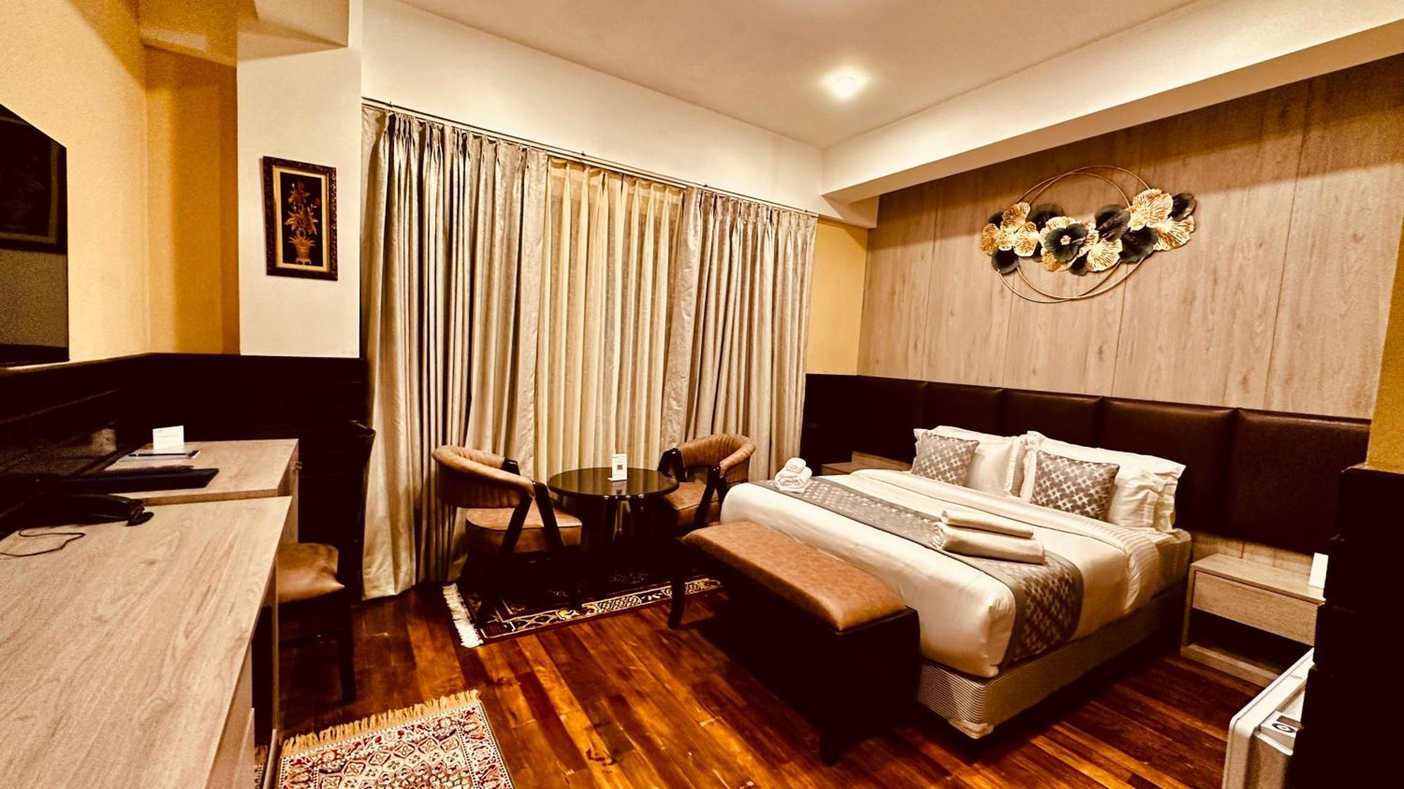 Silver Cloud Hotel Паро Экстерьер фото