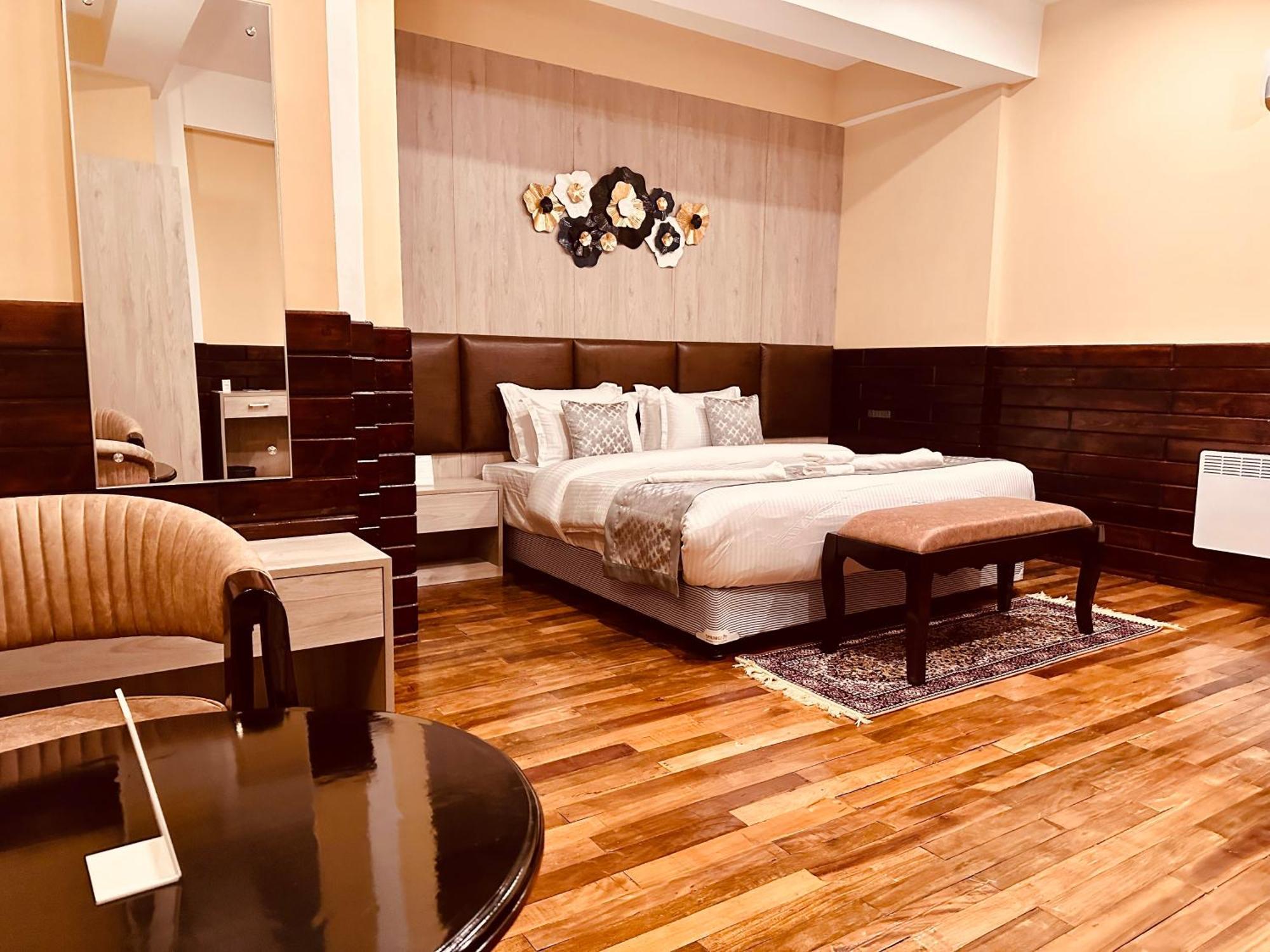 Silver Cloud Hotel Паро Экстерьер фото